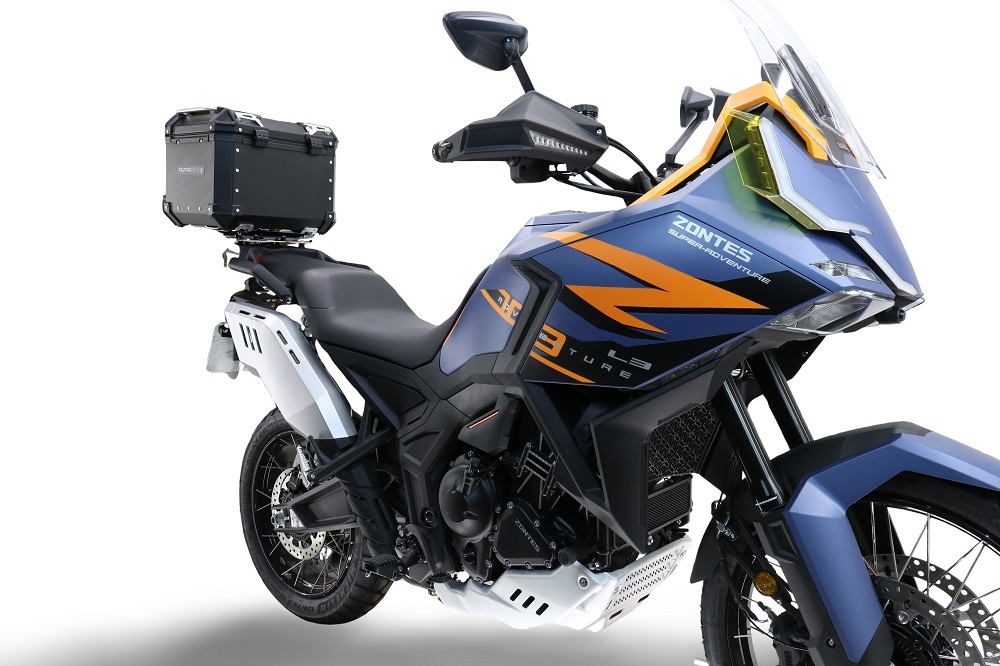 GPR TECH compatible with  Zontes 703 F 2025/2026 Top Case Alpitech en aluminium, couleur noire avec plaque spécifique incluse Capacité Litres 35