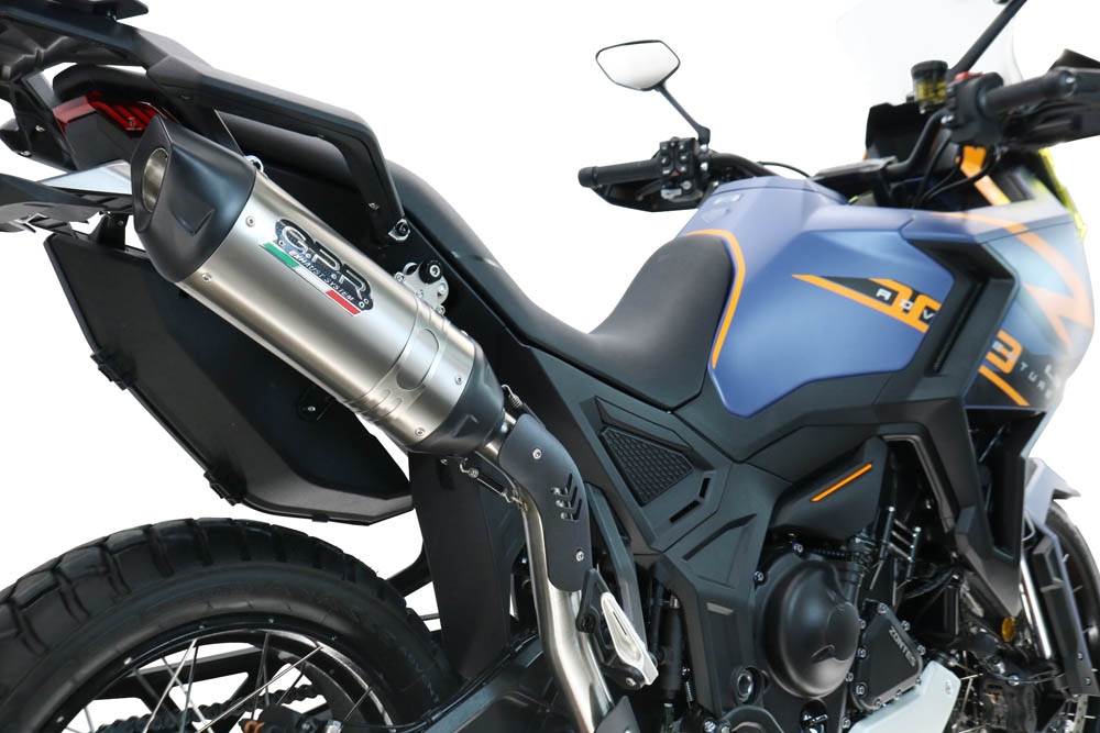 GPR pot echappement compatible avec  Zontes 703 F 2025-2026, Furore-X Titanio, Échappement légal, homologué,silencieux avec db killer amovible et tuyau de liaison spécifique 