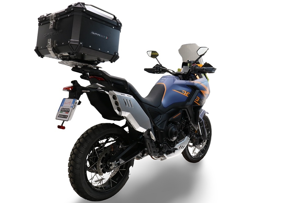 GPR TECH compatible with  Zontes 703 F 2025/2026 Top Case Alpitech en aluminium, couleur noire avec plaque spécifique incluse Capacité Litres 45